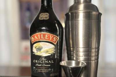 Baileys Irish Cream and Its Scrumptious Varieties: A Flavorful Comparison