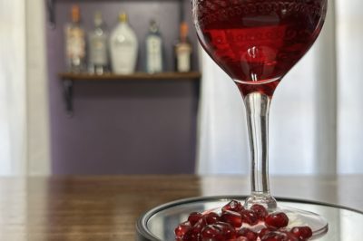 Pomegranate Gimlet: A Twist on the Classic for Gin Lovers